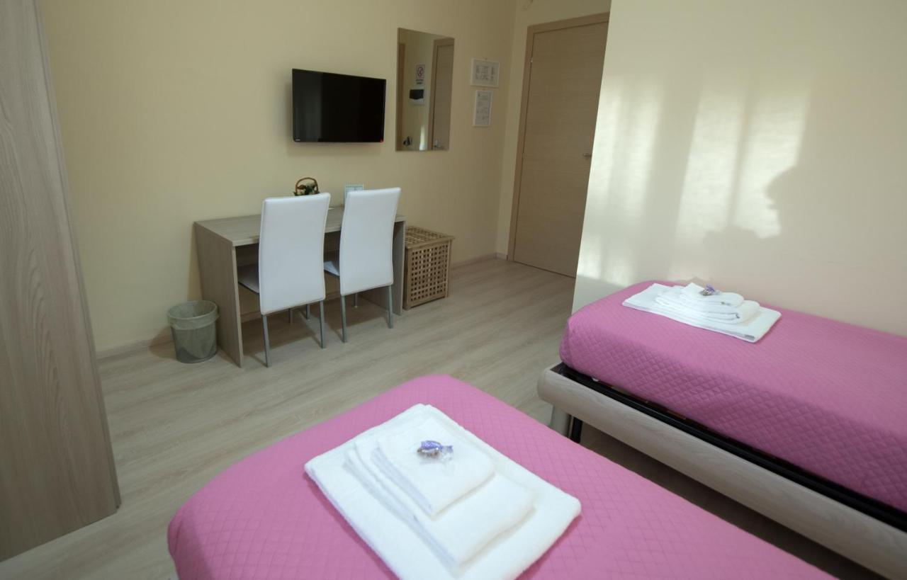 B&B Giunone อากริเจนโต ภายนอก รูปภาพ